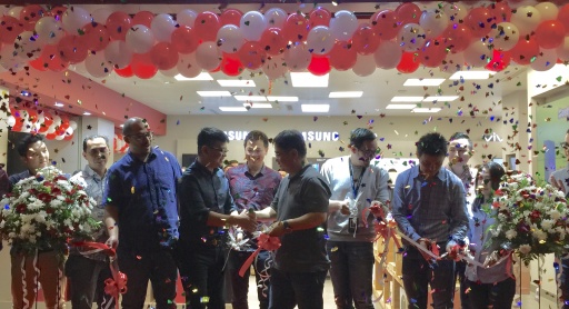 foto-pr-megastore-4-kota-513x278.jpg?token=a011deae62042785f2246edf0d41643d