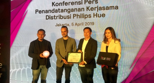 foto-pr-phillips-513x278.jpg?token=3b4a3047fca1b5c754cadfca3e1a2dd9