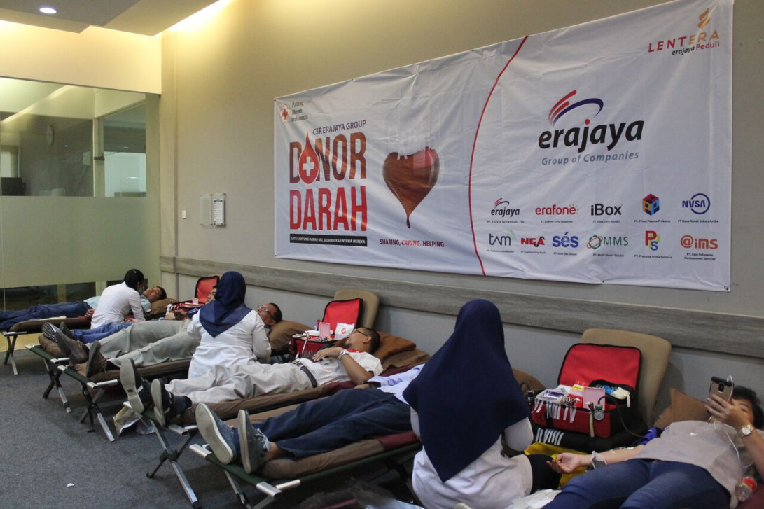 donor-1091x_.jpeg?token=b42a5f6379de53474058d96b62cfd30e