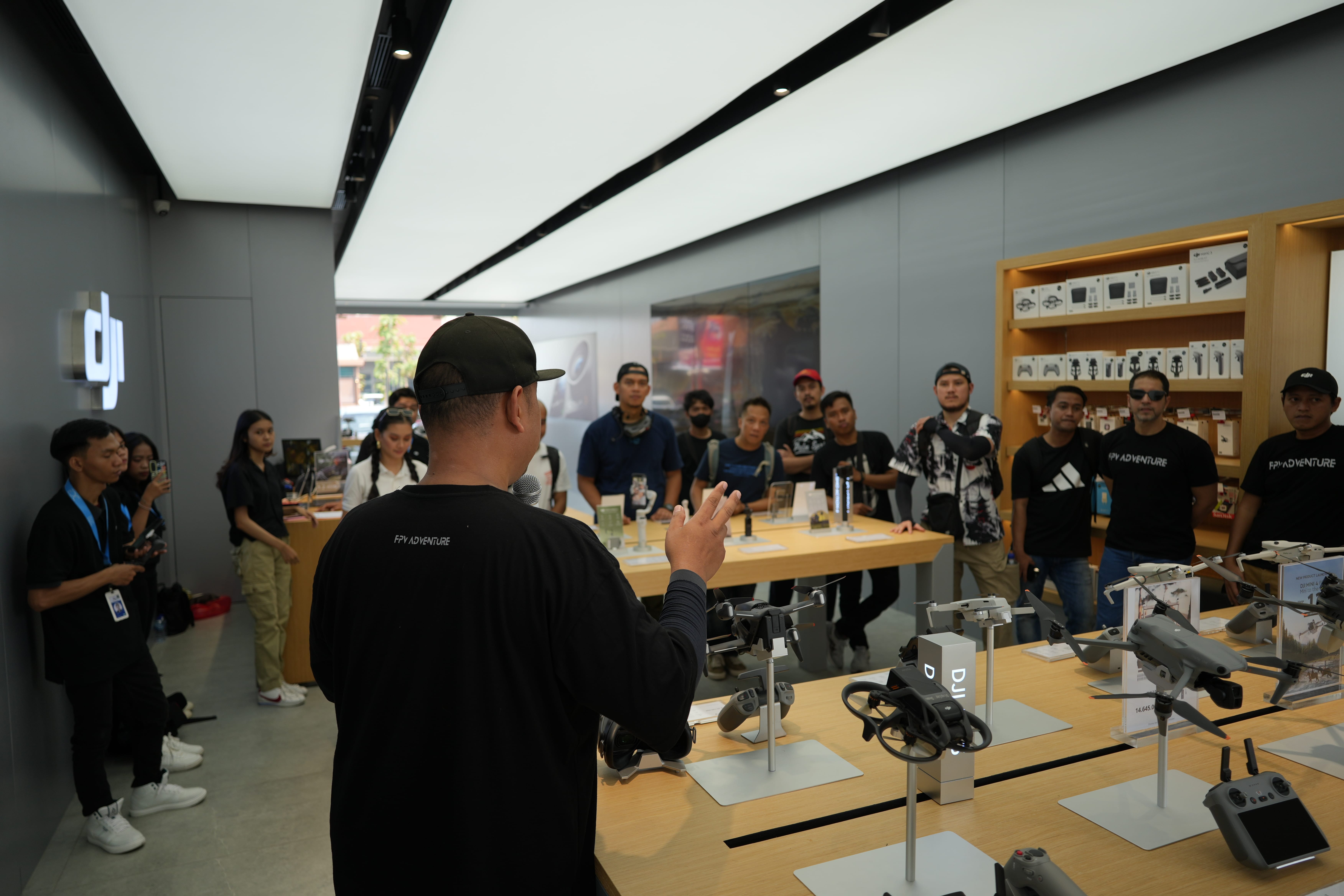 dji-experience-store-edc-01-min.jpg
