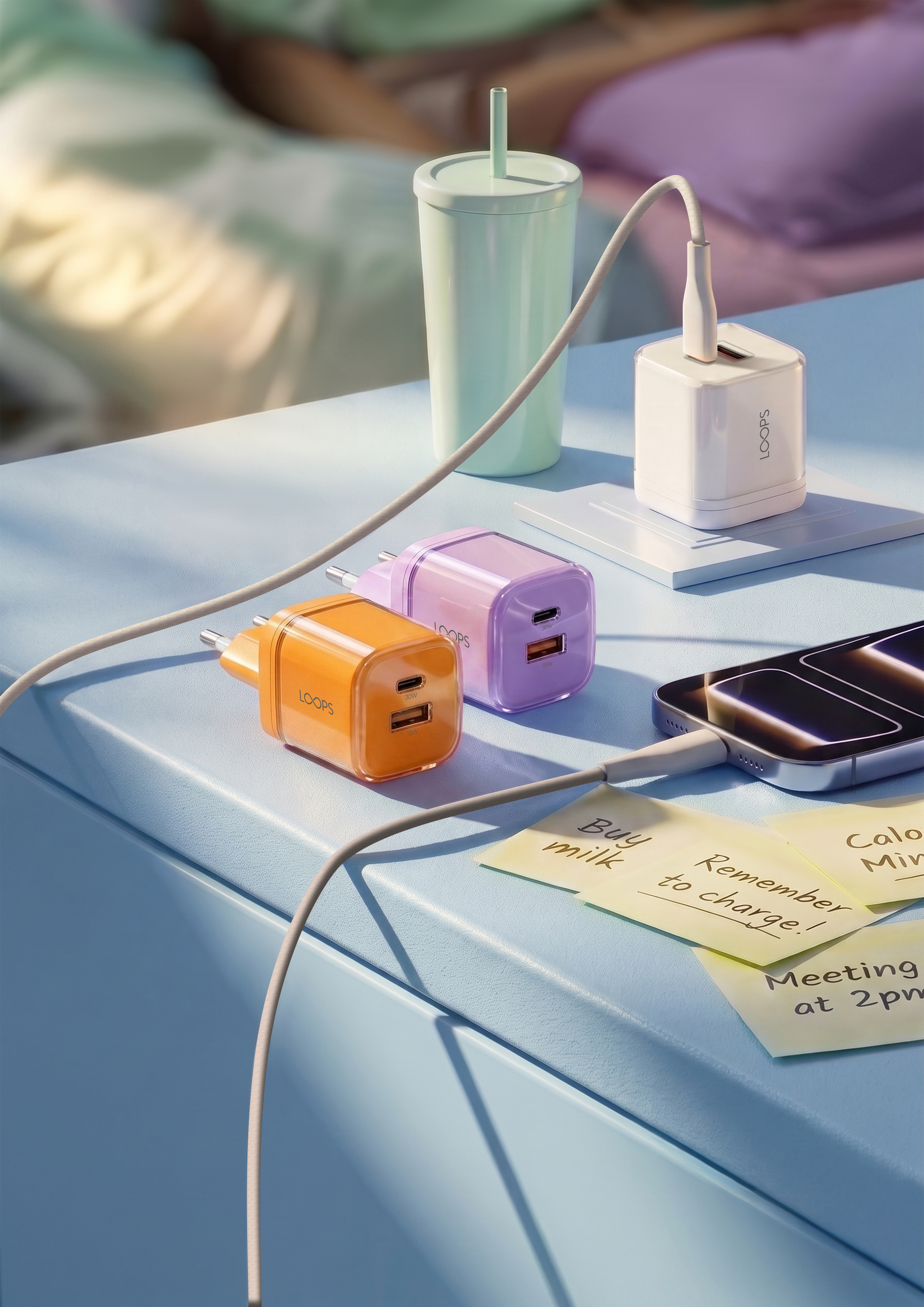 loops-pluggo-charger-30w.jpg