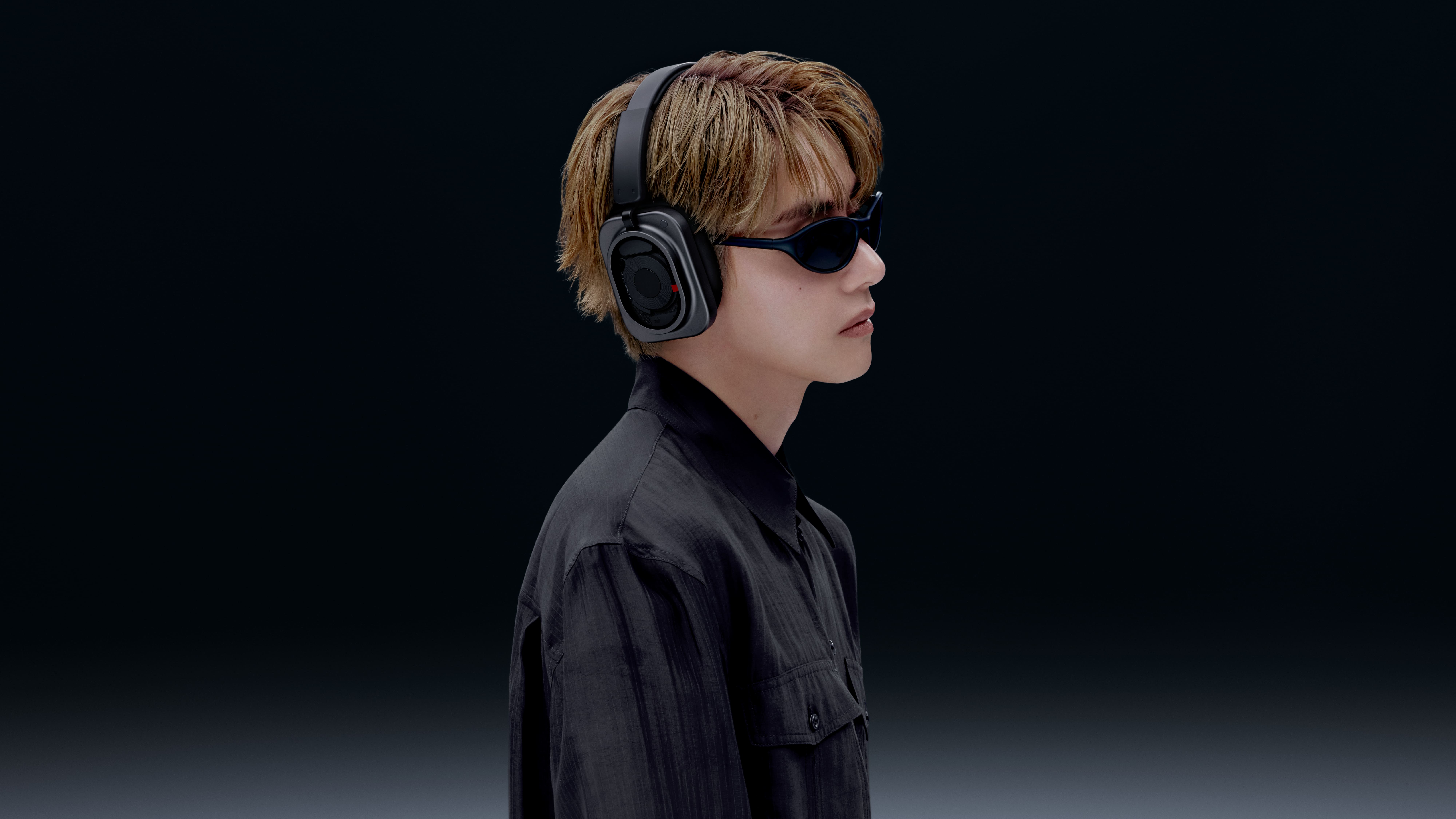headphone-1-pro-black-1.jpg